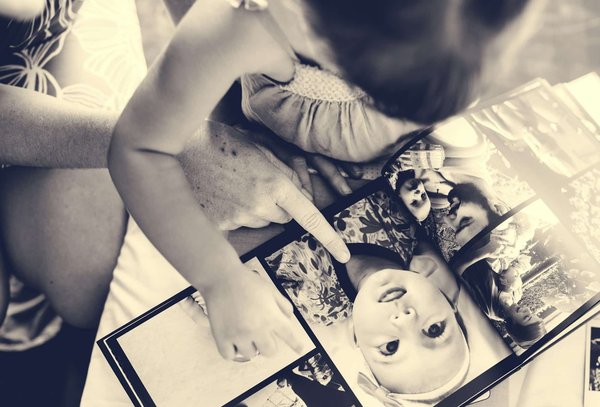 Pourquoi avoir un album photo de naissance ?